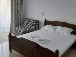 ROMSIL GUESTHOUSE cm Camere de inchiriat