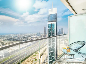 LUX The Paramount Sea View Suite