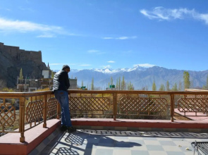 New Royal Guest House