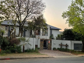 Africa Footprints Lodge Kempton Park