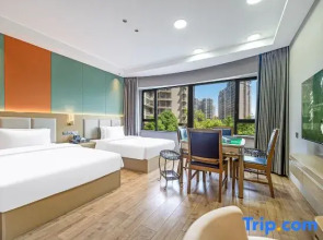 Gold Star Hotel Dazhou (City Center Plaza)