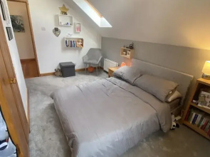3 Bedroom House, Hot Tub,torbay, Sleeps 6, Parking
