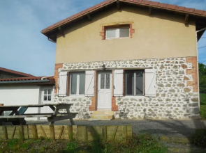 Gîte Aveizieux, 3 pièces, 5 personnes - FR-1-496-175