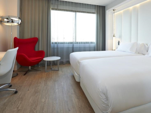 Отель NH Collection Barcelona Gran Calderón