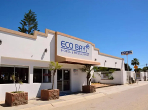 Eco Bay Hotel y Restaurant