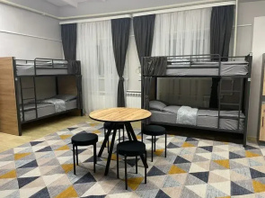 Hostel White River