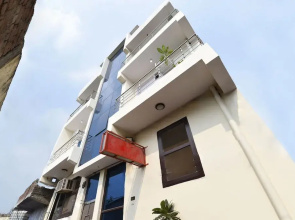 OYO 18390 Shiv Shakti Guest House