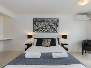 Cottesloe Cove Beach Apartment