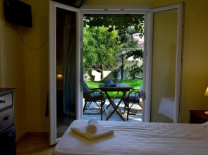 Iris Apartment, A Cozy 2 Bedroom Unit