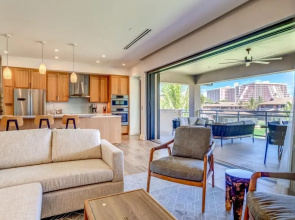 K B M Resorts- Hkl-8c Ultimate 3bd, Private Outdoor Kitchen, Steps to Pool and Beach!