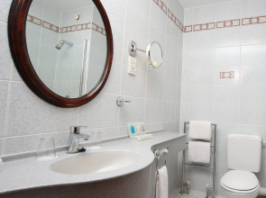 Gresham Belson Hotel