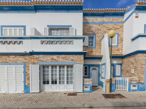 Mira Praia Villa by ALGARVEMANTA