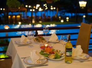 Sunny Beach Resort and Spa