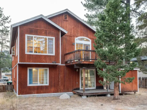 Blitzen by Avantstay Pet-friendly Tahoe Retreat