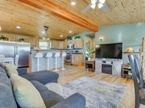 2023010592 Fairplay Home w/ Hot Tub & Fireplace!