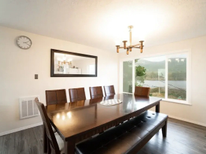 The Lakeside Caboose 3 Bedroom Home