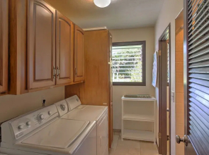 Hale O Nani Mala Pua 3 Bedroom Home by Redawning