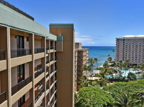 Mahana Resort #1205 1 Bedroom Condo by RedAwning
