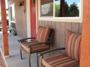 Red Rocks! Stroll to trails! 1 Bd in W. Sedona!