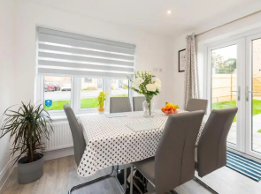 Greenfield's - New Modern 3 Bedroom Home - Johnstonen Close, Bracknell
