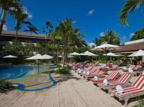 Blu-Zea Resort by Double-Six