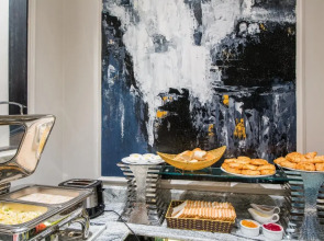 Hanoi Graceful Hotel