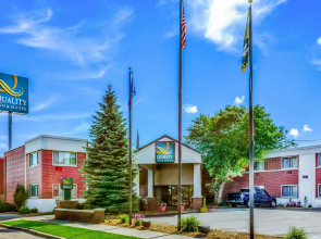 Quality Inn & Suites Green Bay Downtown