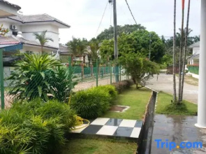 Homestay 5-bedroom villa with pool at Port Dickson