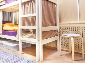 Бауманская (на ул. Бакунинская)