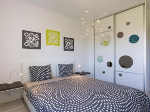 Apartments & Rooms Laganini
