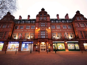 Crown and Mitre Hotel