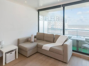 Relaxing Apartment With Bicycle Shade