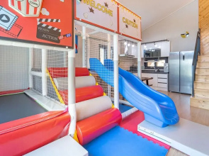 Taean Yoyo Kids Poolvilla