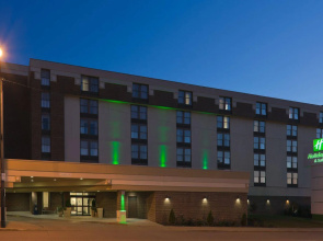 Quality Inn & Suites Downtown Mansfield