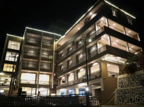 Amazing Riverside Hotel