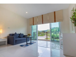 Tai-Pan Resort & Condominium