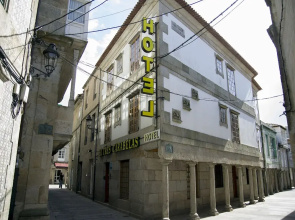 Hotel Tres Carabelas