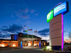 Holiday Inn Express Cambridge by IHG