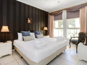 Boutique Stays - Brighton Rose