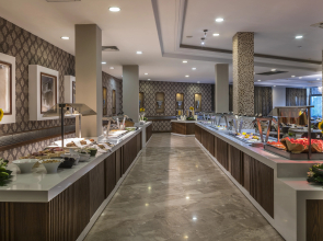 Pavlo Napa Beach Hotel
