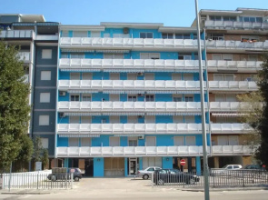 Modern Apartment With Balcony