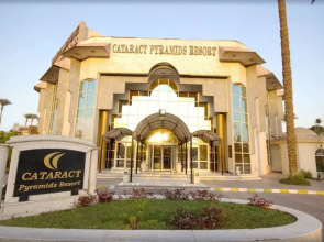 Cataract Pyramids Resort