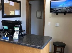 Super 8 by Wyndham Florence OR