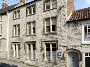 Hallgarth House
