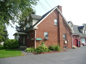 Red Rose Motel