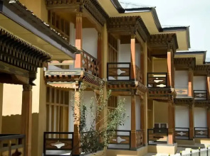 Tenzinling Resort