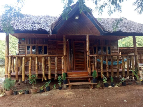 Travis Post Homestay