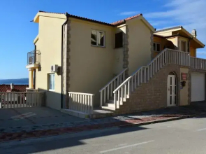 Ibolja Apartments