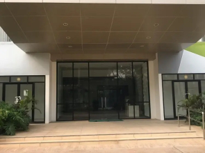 Capital O 2101 Gunung Putri Square