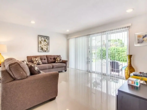 Casablanca - 5 Br Villa